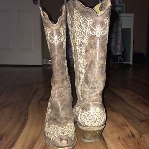 Woman’s Corral Boots, 8 1/2